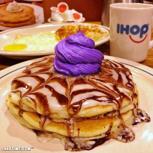 IHOP Wednesday's Web-Cakes: ADDAM'S FAMILY PANCAKES!